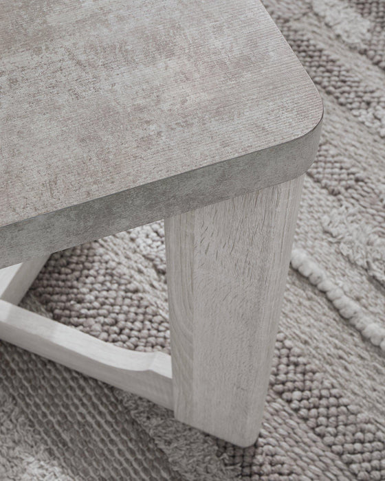 Garnilly Table (Set of 3) - De Avenue Furniture