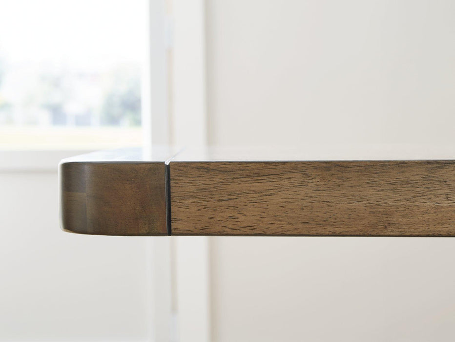 Cabalynn Dining Room Set - De Avenue Furniture