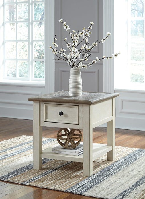 Bolanburg End Table - De Avenue Furniture