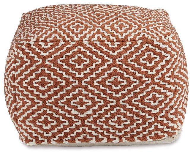 Brynnsen Pouf - De Avenue Furniture
