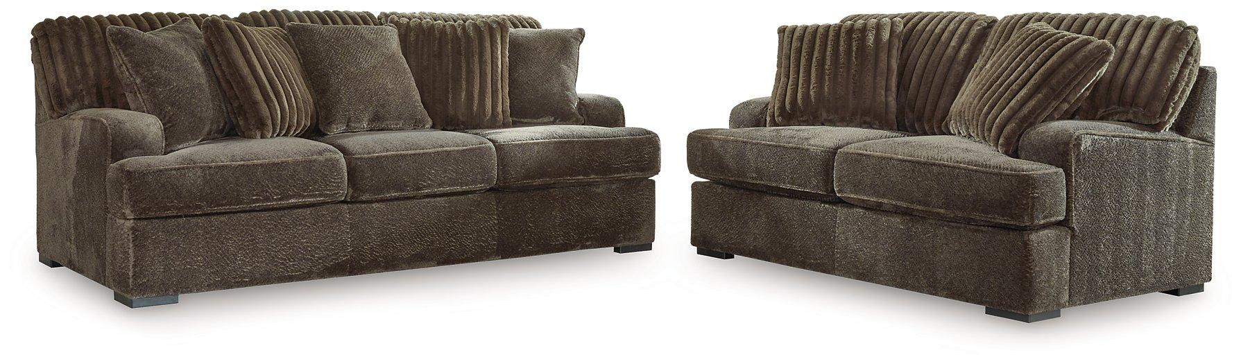 Aylesworth Upholstery Package - De Avenue Furniture