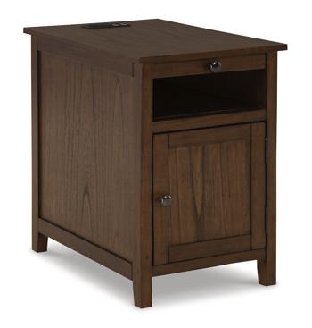 Treytown Chairside End Table - De Avenue Furniture
