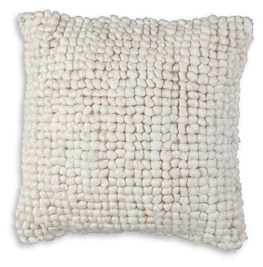 Aavie Pillow - De Avenue Furniture
