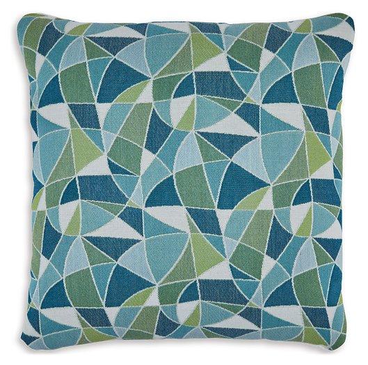 Seanow Next-Gen Nuvella Pillow - De Avenue Furniture