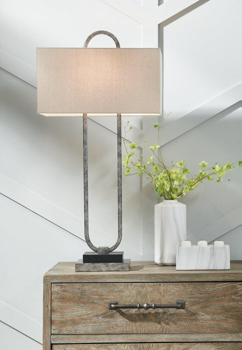 Bennish Table Lamp - De Avenue Furniture
