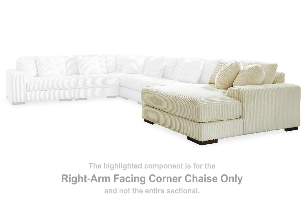 Lindyn Sectional with Chaise - De Avenue Furniture