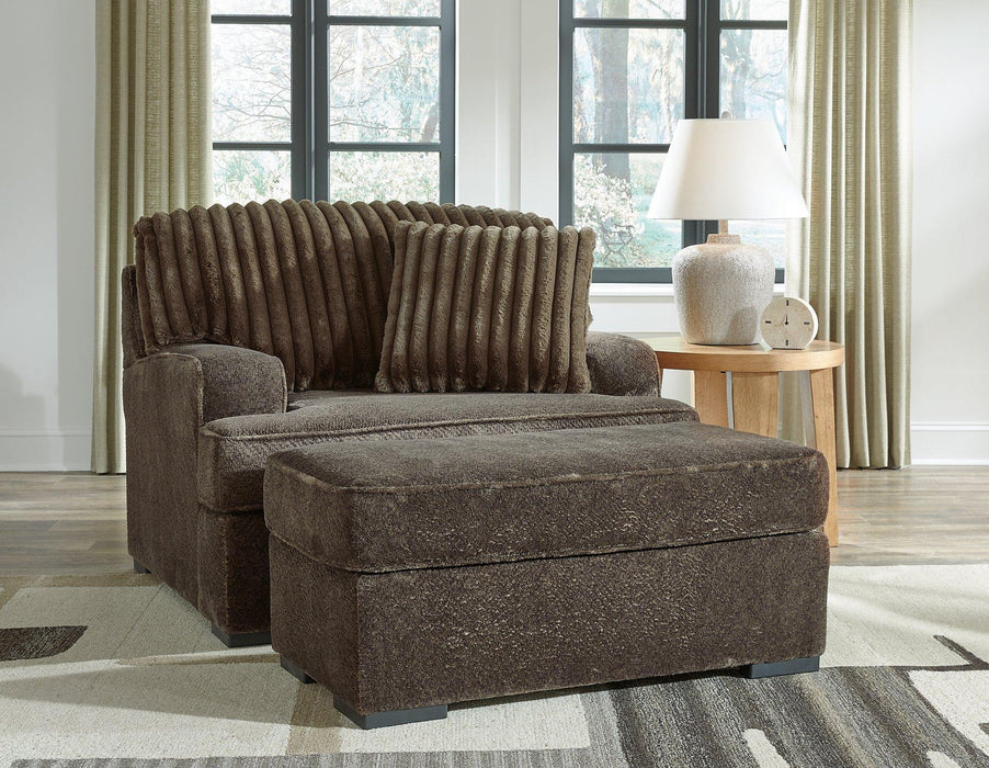 Aylesworth Upholstery Package - De Avenue Furniture