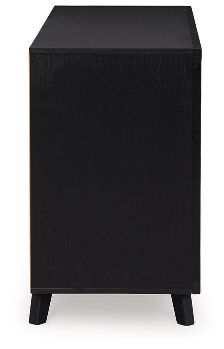 Danziar Dresser and Mirror - De Avenue Furniture