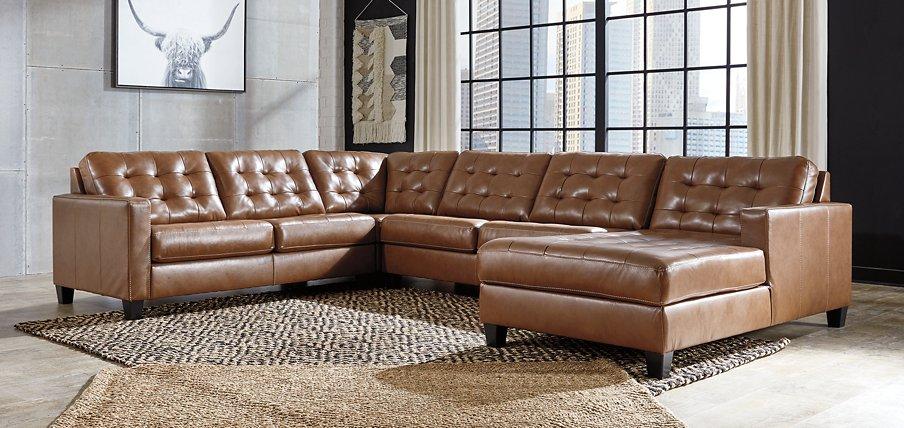 Baskove Sectional with Chaise - De Avenue Furniture