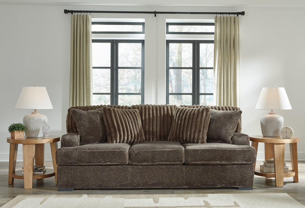Aylesworth Sofa - De Avenue Furniture