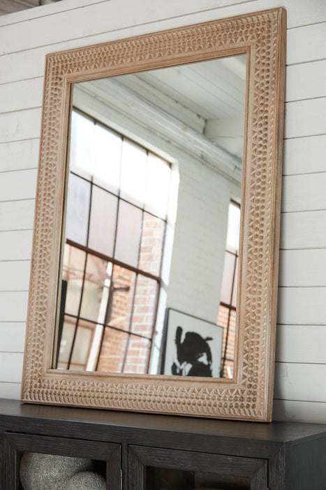 Belenburg Accent Mirror - De Avenue Furniture
