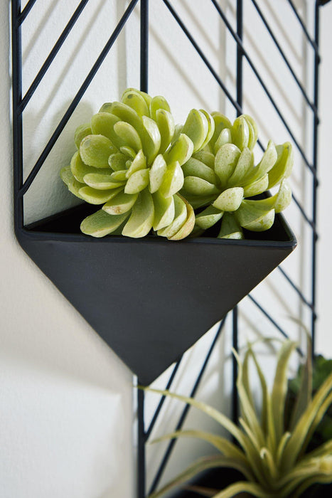 Dashney Wall Planter On Stand - De Avenue Furniture