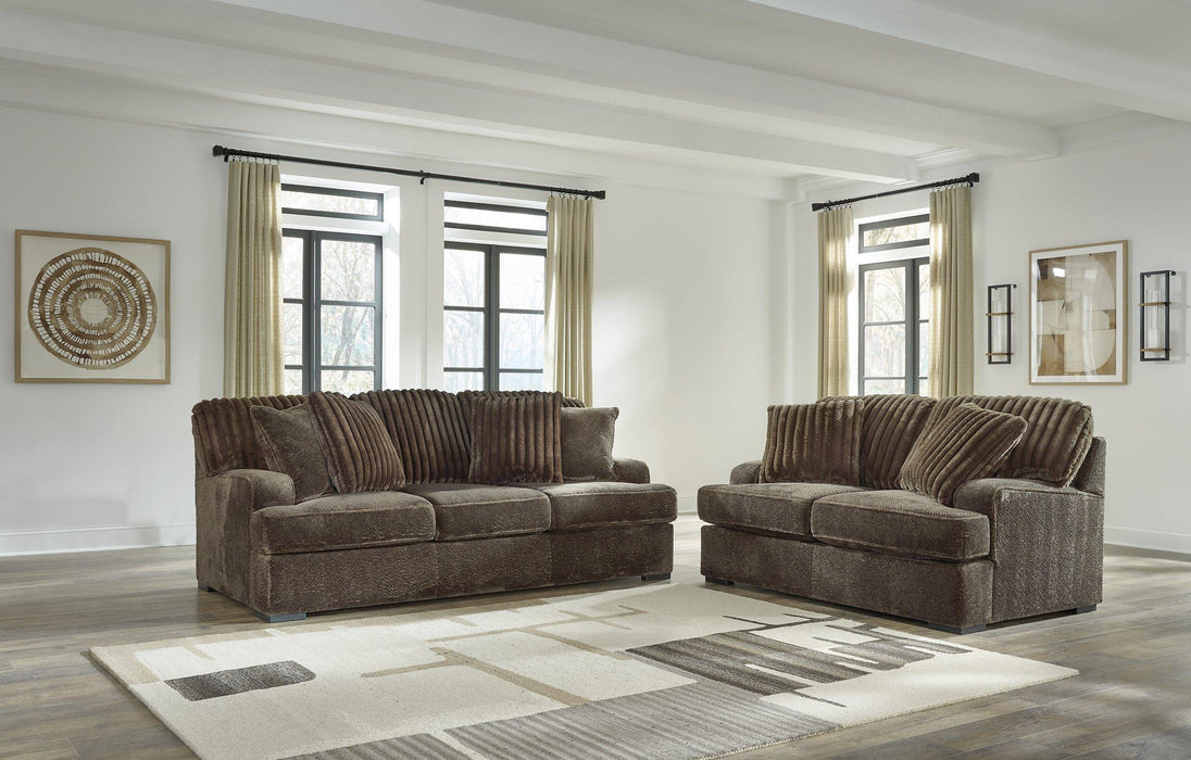 Aylesworth Upholstery Package - De Avenue Furniture