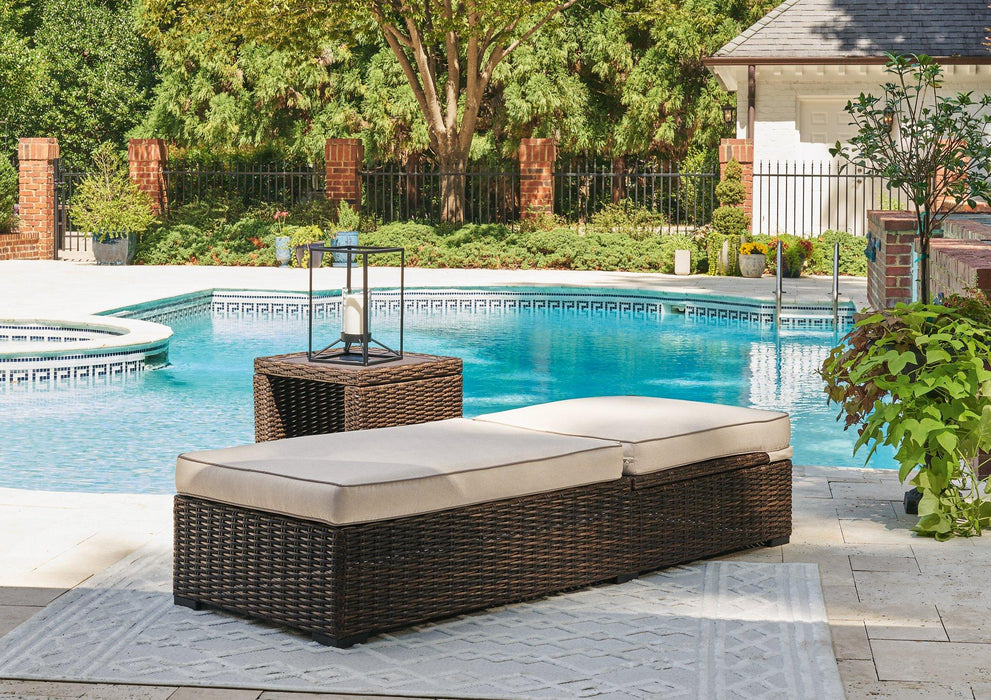 Coastline Bay Outdoor Chaise Lounge with Cushion - De Avenue Furniture