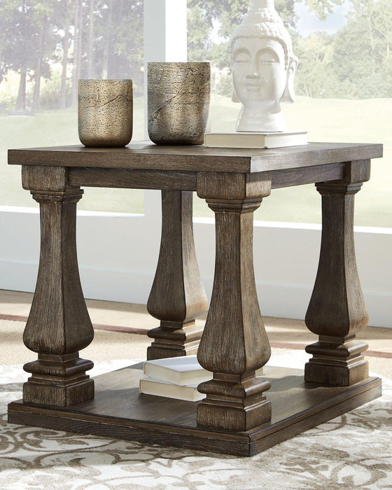 Johnelle End Table - De Avenue Furniture