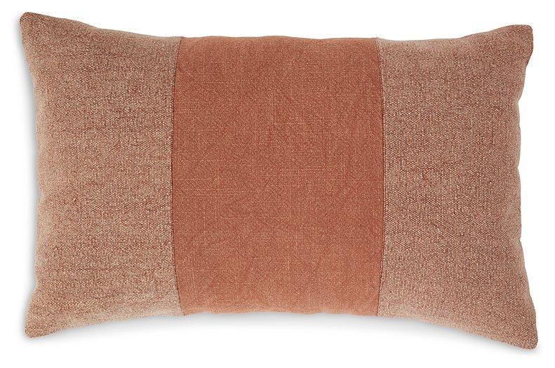 Dovinton Pillow (Set of 4) - De Avenue Furniture
