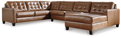 Baskove Sectional with Chaise - De Avenue Furniture