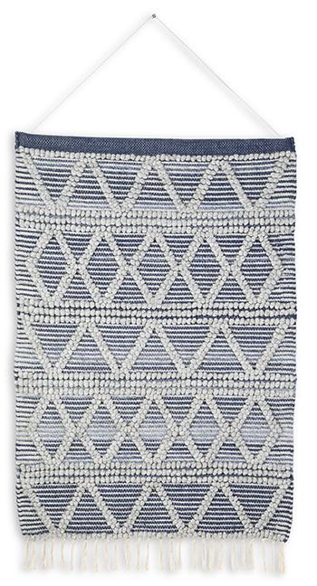 Fogridge Wall Decor - De Avenue Furniture