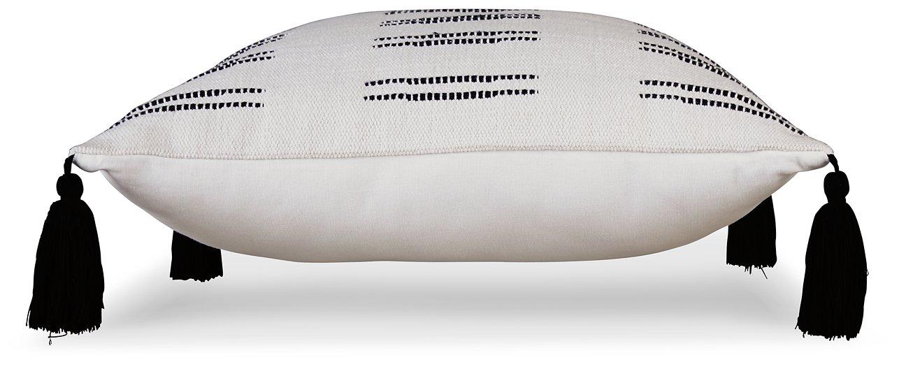 Mudderly Pillow (Set of 4) - De Avenue Furniture