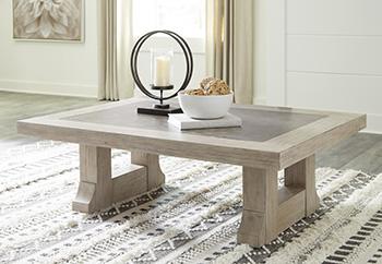 Hennington Table Set - De Avenue Furniture