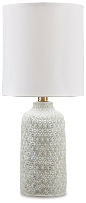 Donnford Table Lamp - De Avenue Furniture