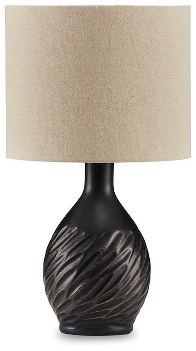 Garinton Lamp Set - De Avenue Furniture