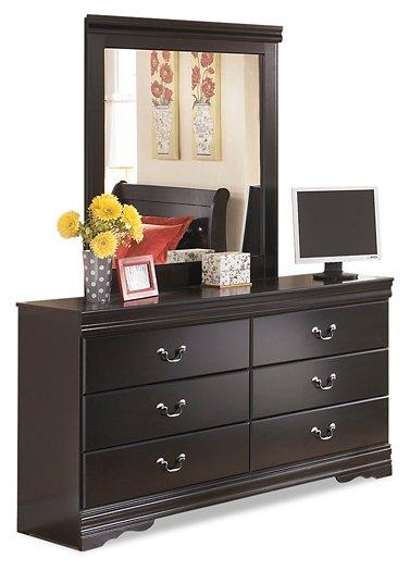 Huey Vineyard Dresser and Mirror - De Avenue Furniture
