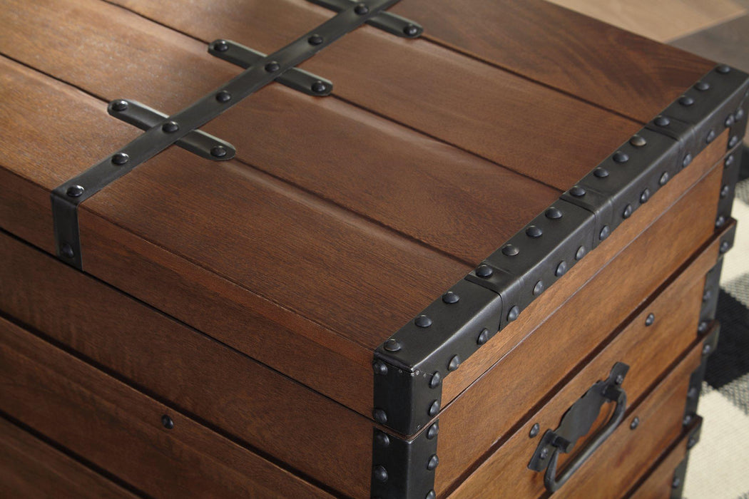 Kettleby Storage Trunk - De Avenue Furniture