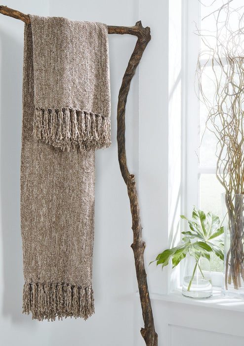 Tamish Throw (Set of 3) - De Avenue Furniture