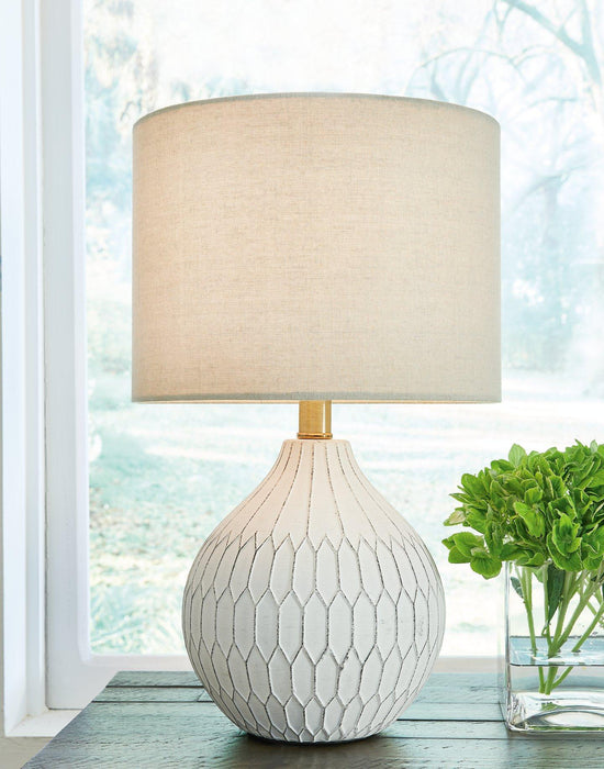 Wardmont Lamp Set - De Avenue Furniture