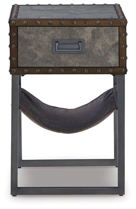 Derrylin Chairside End Table - De Avenue Furniture