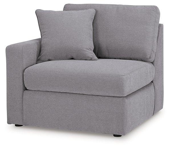 Modmax Sectional with Audio System - De Avenue Furniture