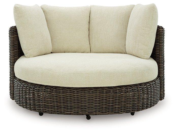 Kimora Outdoor Swivel Lounge Chair with Cushion - De Avenue Furniture