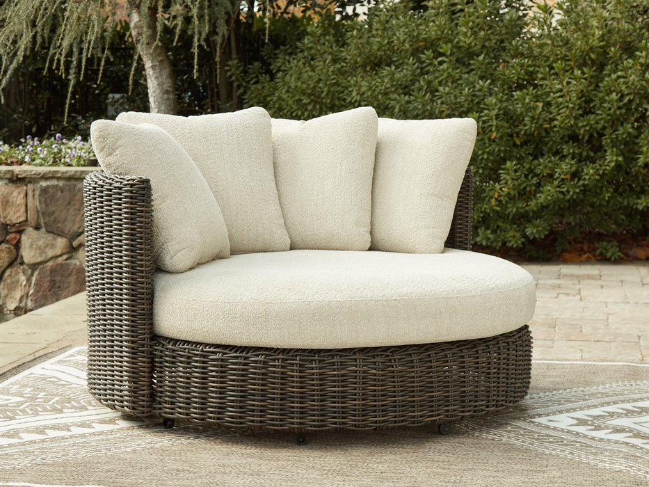 Kimora Outdoor Swivel Lounge Chair with Cushion - De Avenue Furniture