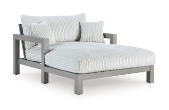 Hurley Park Outdoor Chaise Lounge with Cushion - De Avenue Furniture