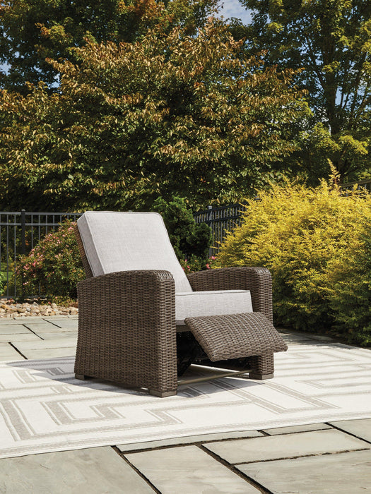 Beachcroft Outdoor Recliner - De Avenue Furniture