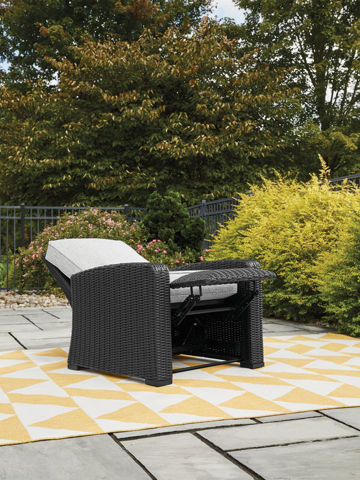 Beachcroft Outdoor Recliner - De Avenue Furniture