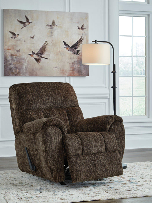 Stayfish Recliner - De Avenue Furniture