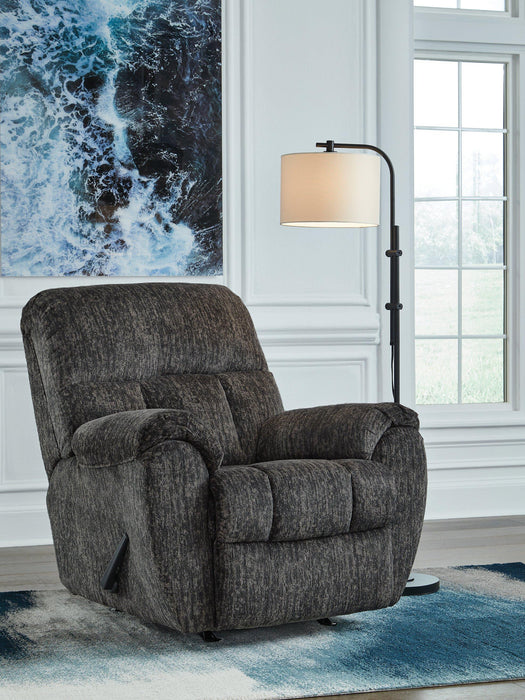Stayfish Recliner - De Avenue Furniture