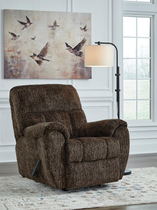 Stayfish Recliner - De Avenue Furniture