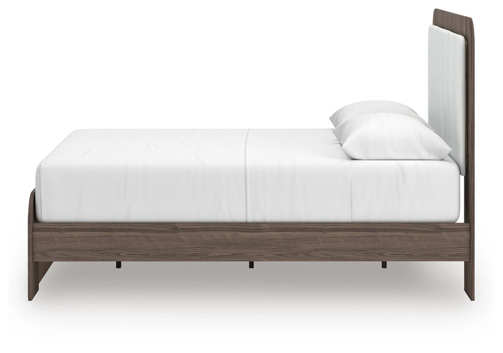 Kendanport Upholstered Bed - De Avenue Furniture