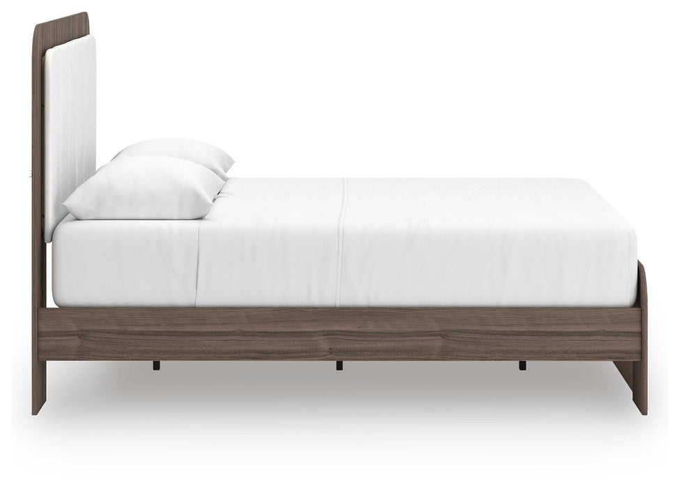 Kendanport Upholstered Bed - De Avenue Furniture