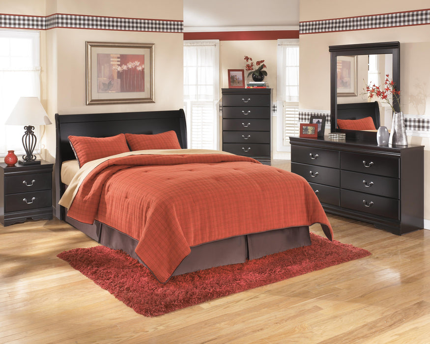 Huey Vineyard Bed - De Avenue Furniture