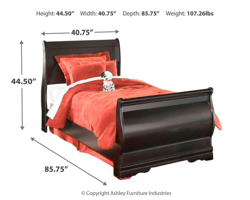 Huey Vineyard Bedroom Set - De Avenue Furniture