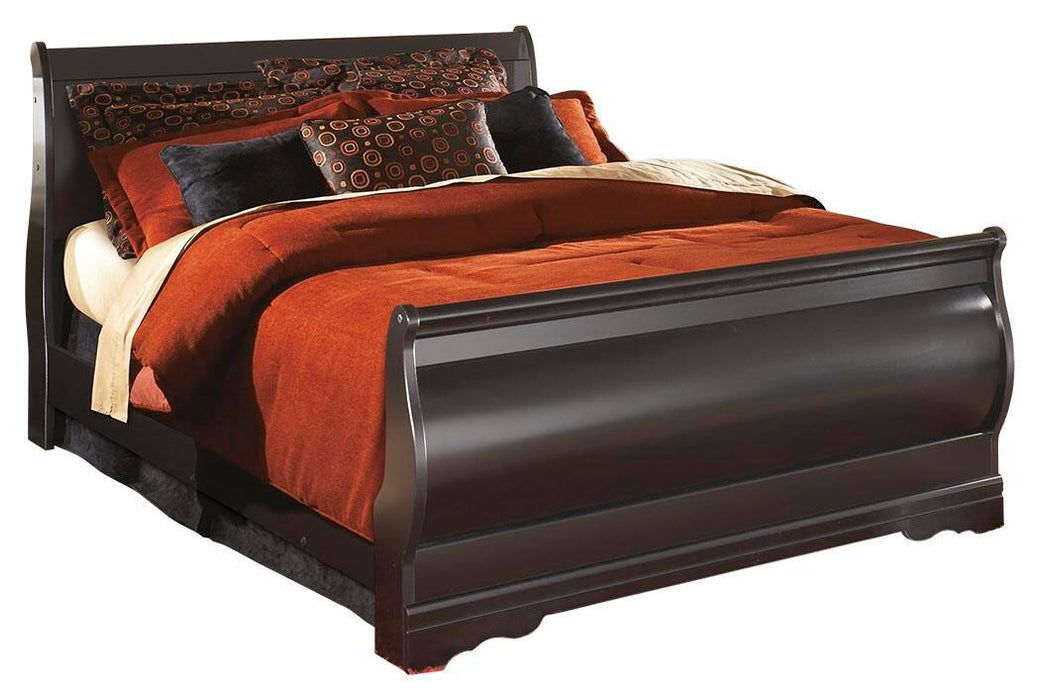 Huey Vineyard Bedroom Set - De Avenue Furniture