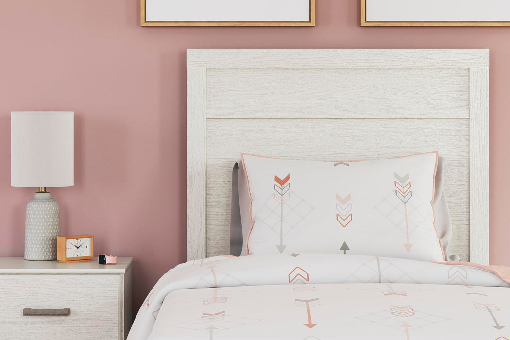 Stelsie Bed - De Avenue Furniture