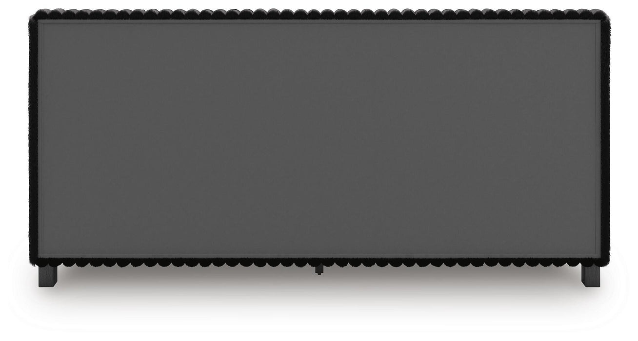 Zuraleus Bed - De Avenue Furniture