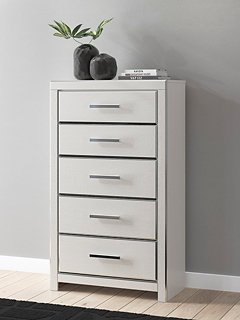 Zuraleus Chest of Drawers - De Avenue Furniture