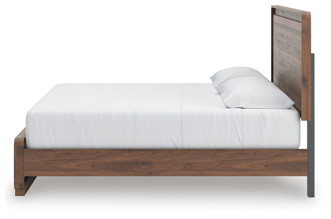 Fortlorn Bed - De Avenue Furniture