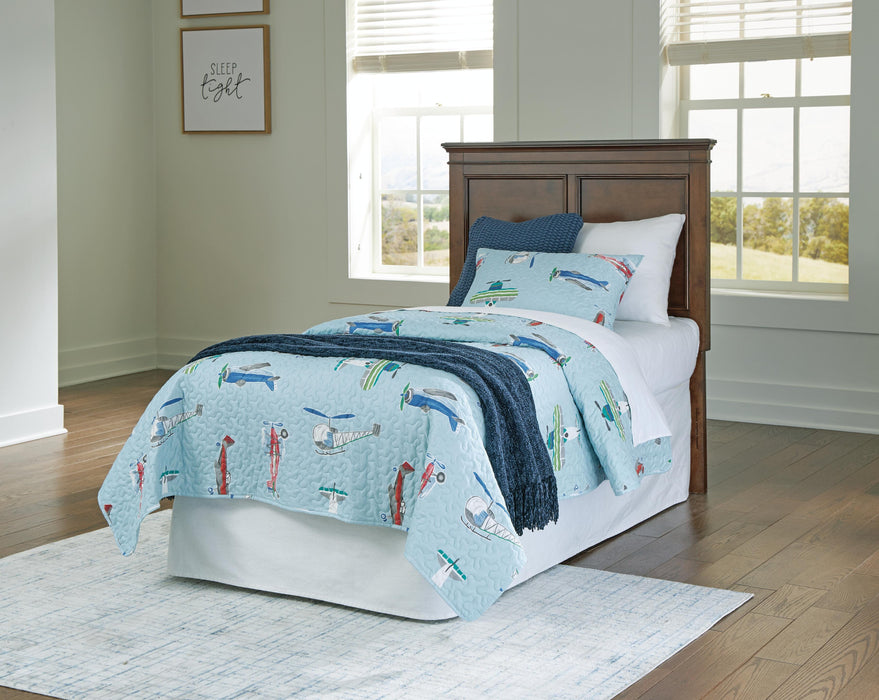 Danabrin Panel Storage Bed - De Avenue Furniture